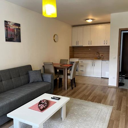 Blini Complex Apartment Prishtinë Ngoại thất bức ảnh