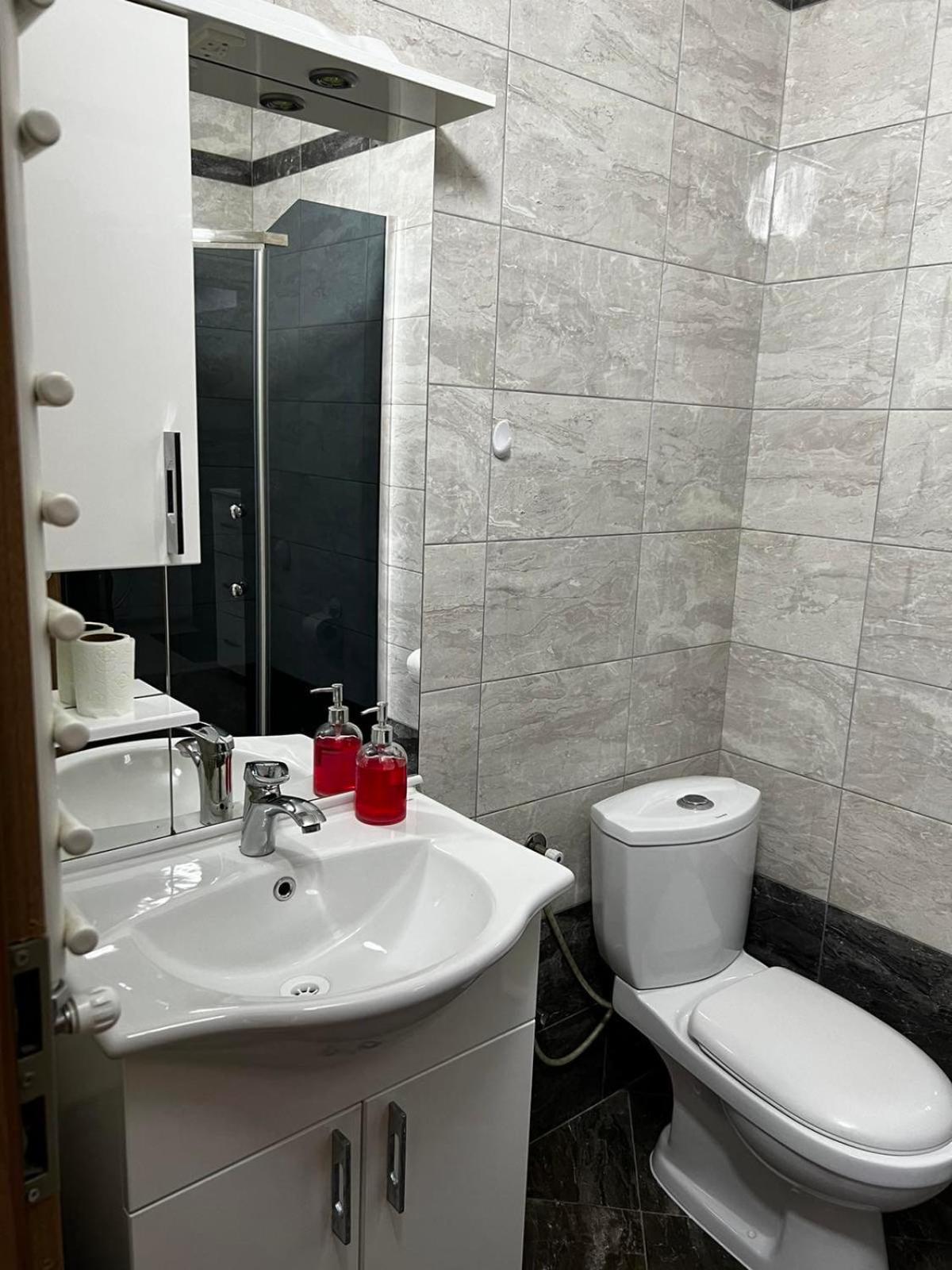 Blini Complex Apartment Prishtinë Ngoại thất bức ảnh