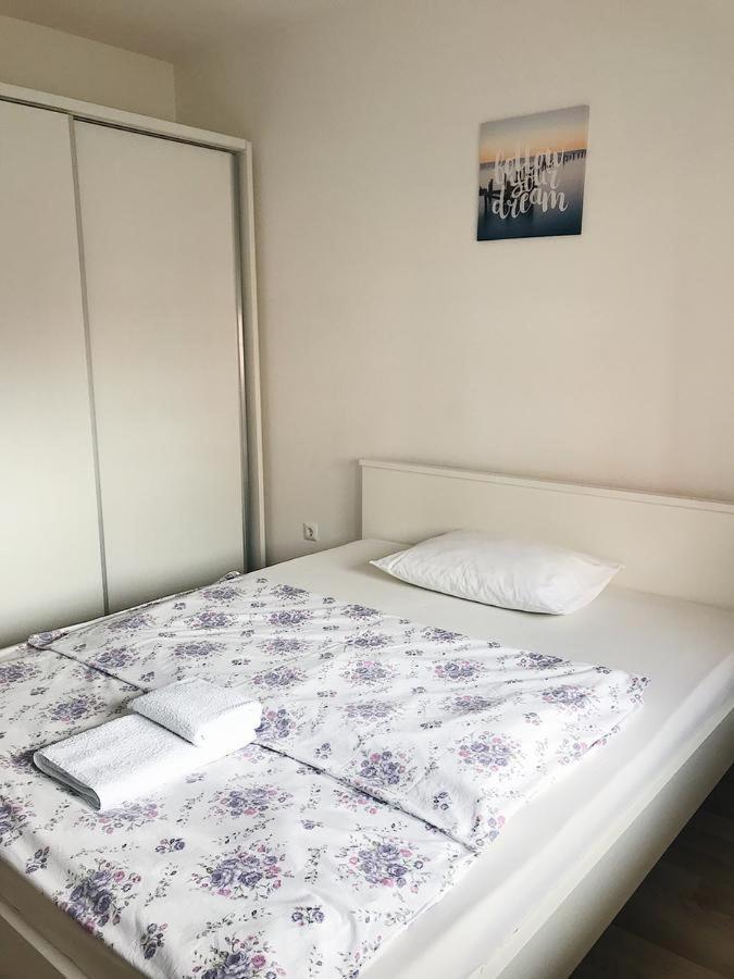 Blini Complex Apartment Prishtinë Ngoại thất bức ảnh