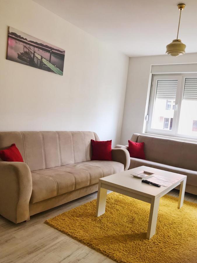 Blini Complex Apartment Prishtinë Ngoại thất bức ảnh