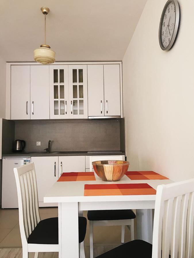 Blini Complex Apartment Prishtinë Ngoại thất bức ảnh